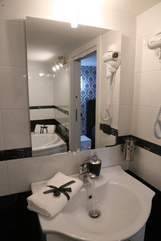 Casa Vacanze Sannazzaro 70 나폴리 외부 사진