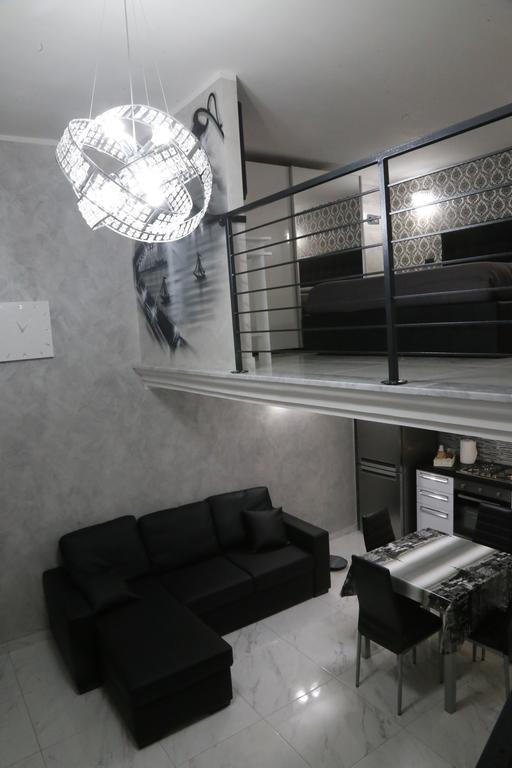 Casa Vacanze Sannazzaro 70 나폴리 외부 사진