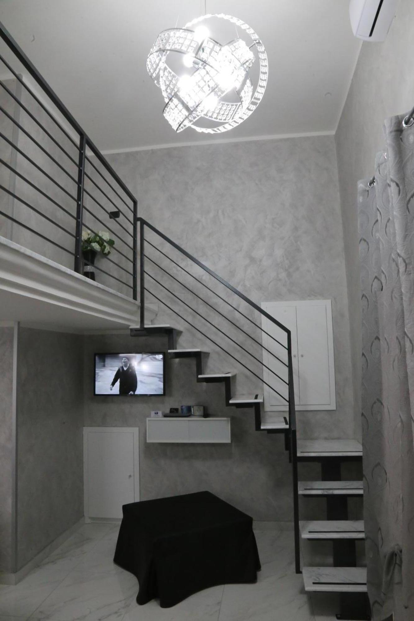Casa Vacanze Sannazzaro 70 나폴리 외부 사진