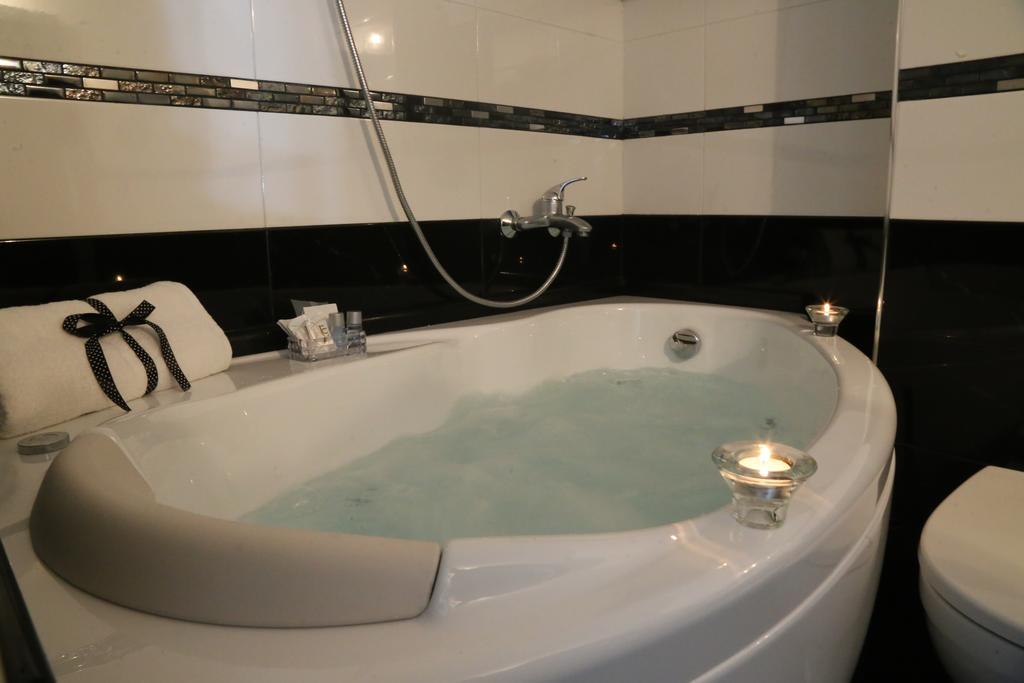 Casa Vacanze Sannazzaro 70 나폴리 외부 사진