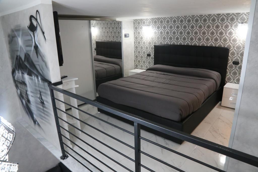Casa Vacanze Sannazzaro 70 나폴리 외부 사진
