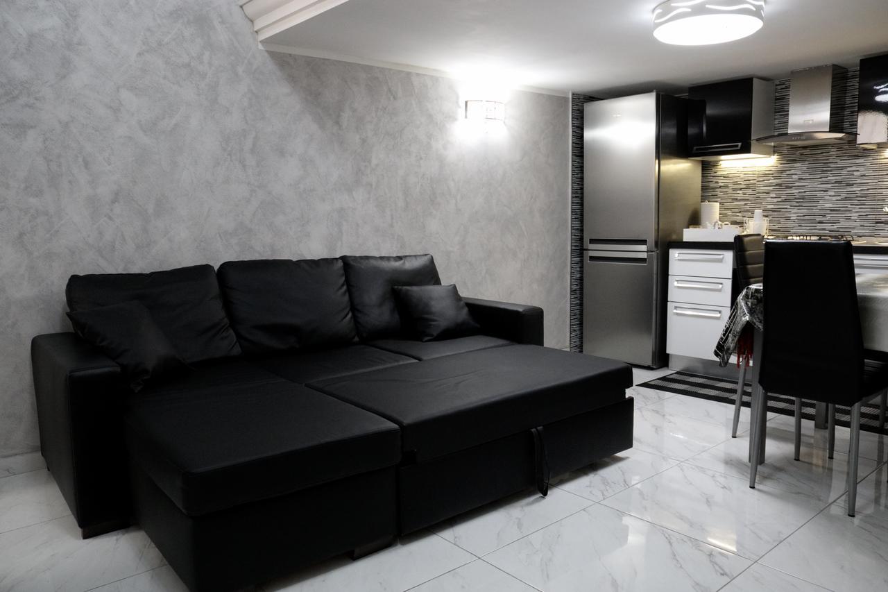 Casa Vacanze Sannazzaro 70 나폴리 외부 사진