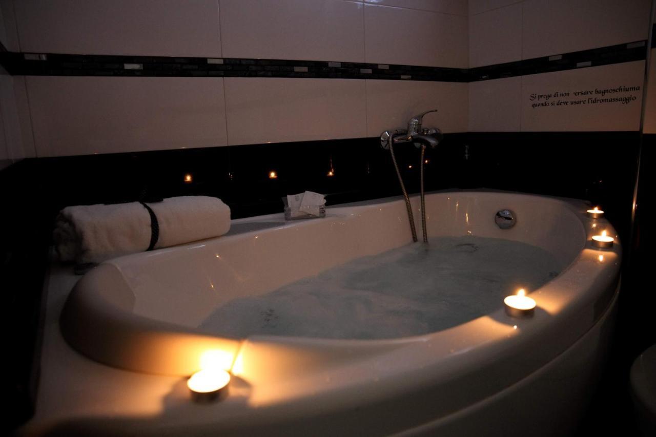 Casa Vacanze Sannazzaro 70 나폴리 외부 사진